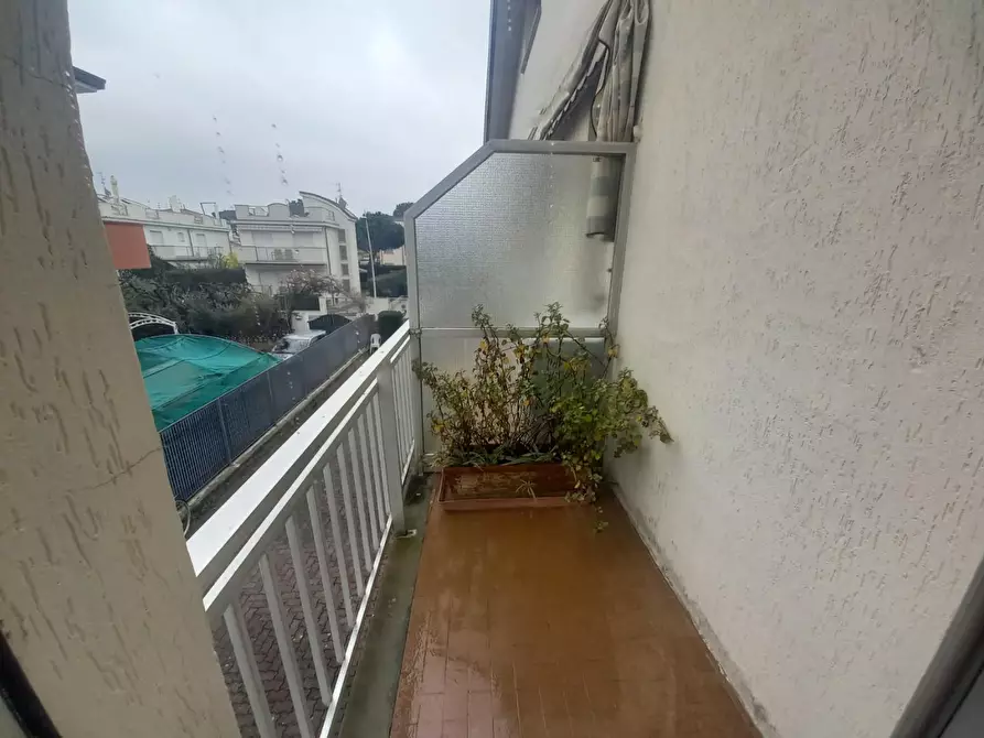 Immagine 14 di Appartamento in vendita  a Camaiore