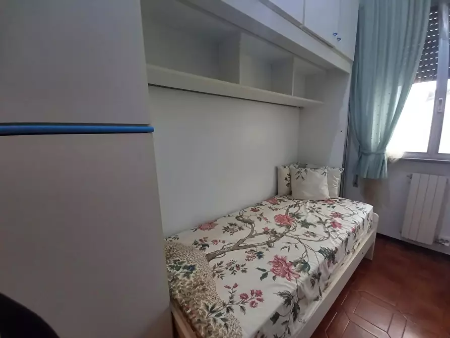 Immagine 18 di Appartamento in vendita  a Camaiore