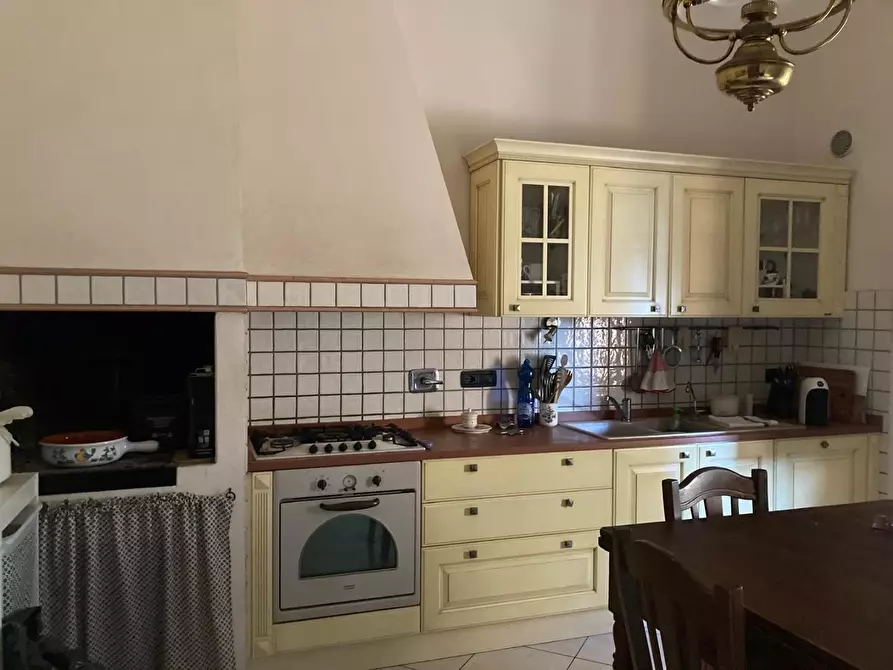 Immagine 7 di Appartamento in vendita  a Pisa