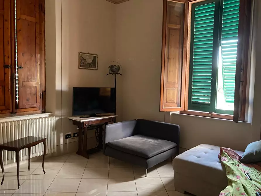 Immagine 2 di Appartamento in vendita  a Pisa