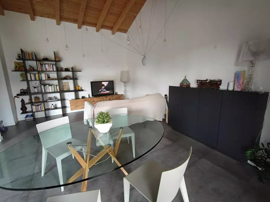 Immagine 3 di Casa trifamiliare in affitto  a Castelnuovo Magra