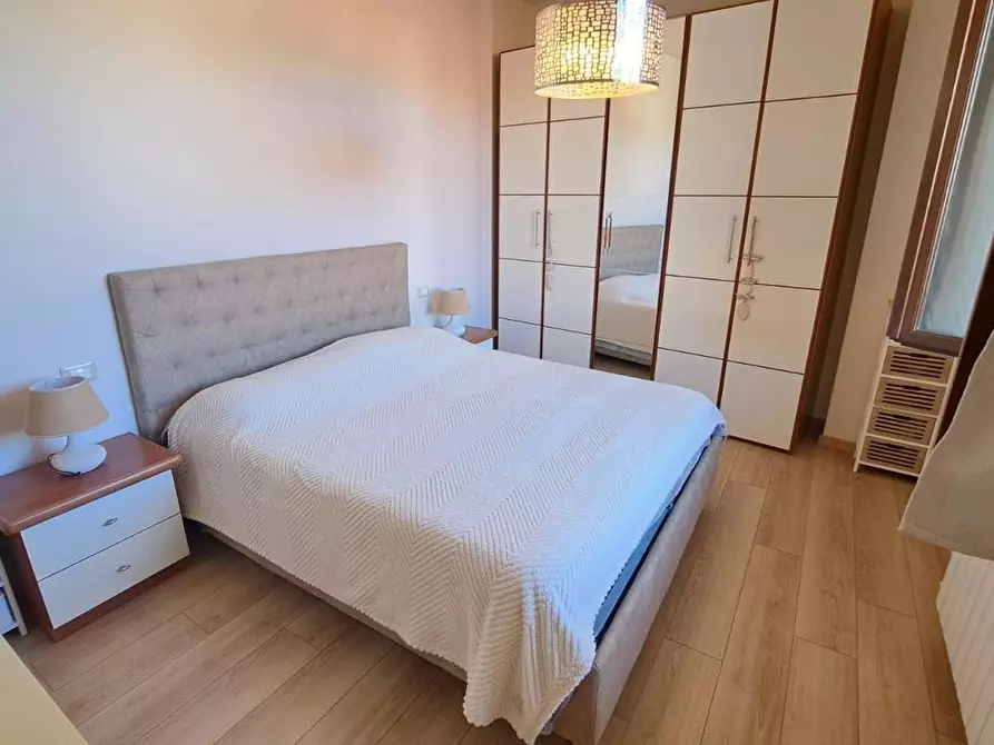 Immagine 11 di Appartamento in vendita  a Rosignano Marittimo