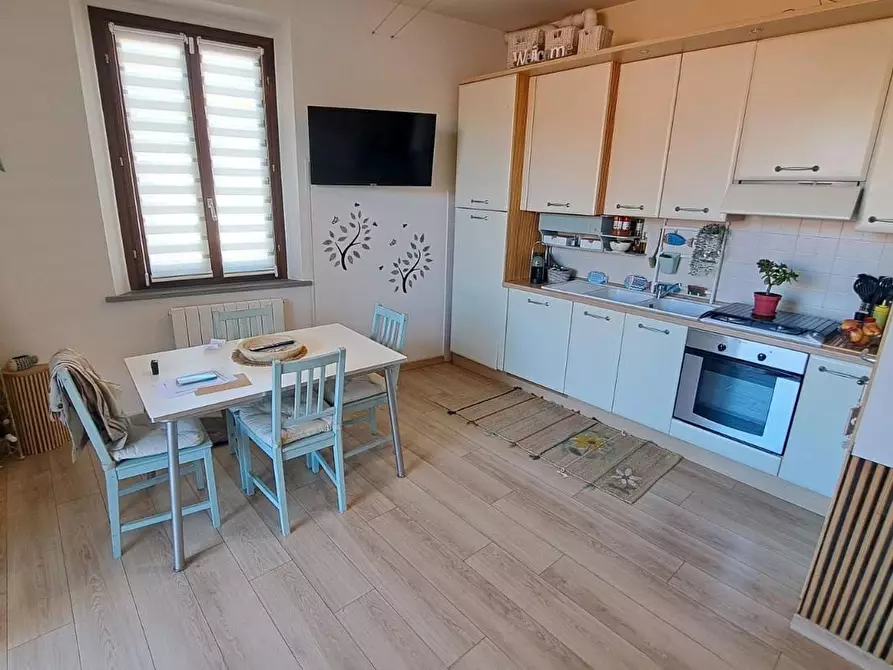 Immagine 5 di Appartamento in vendita  a Rosignano Marittimo