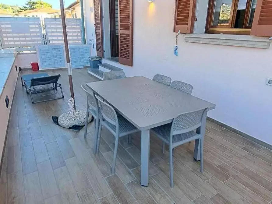 Immagine 9 di Appartamento in vendita  a Rosignano Marittimo