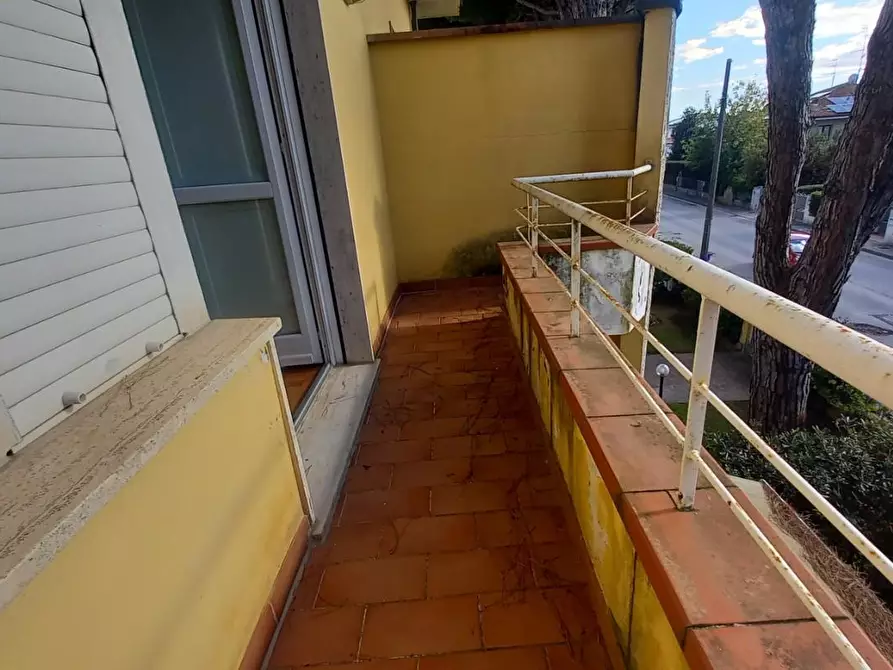 Immagine 38 di Casa trifamiliare in vendita  a Camaiore