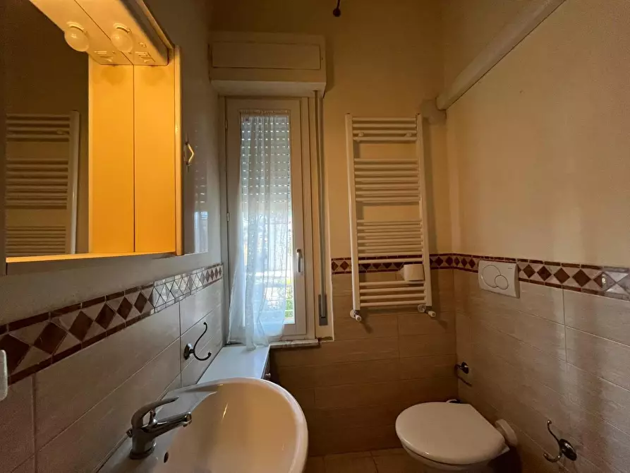 Immagine 46 di Casa trifamiliare in vendita  a Camaiore