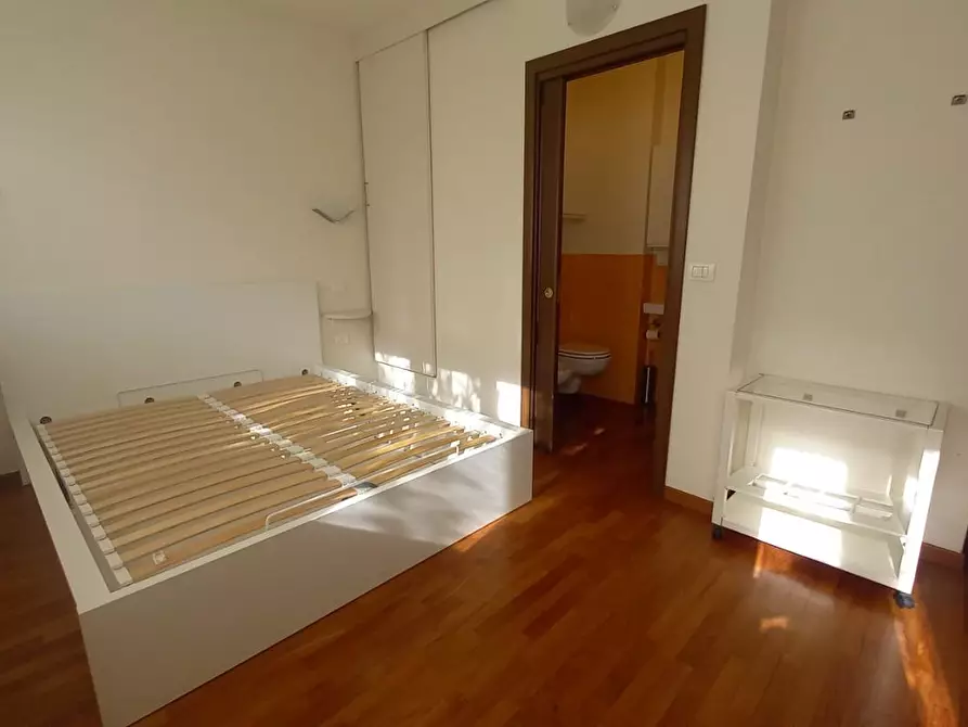 Immagine 39 di Casa trifamiliare in vendita  a Camaiore