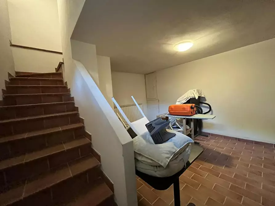 Immagine 71 di Casa trifamiliare in vendita  a Camaiore