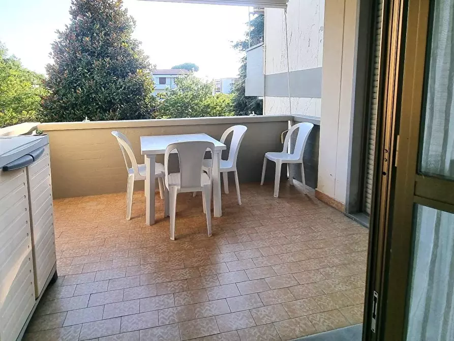 Immagine 1 di Appartamento in vendita  a Viareggio