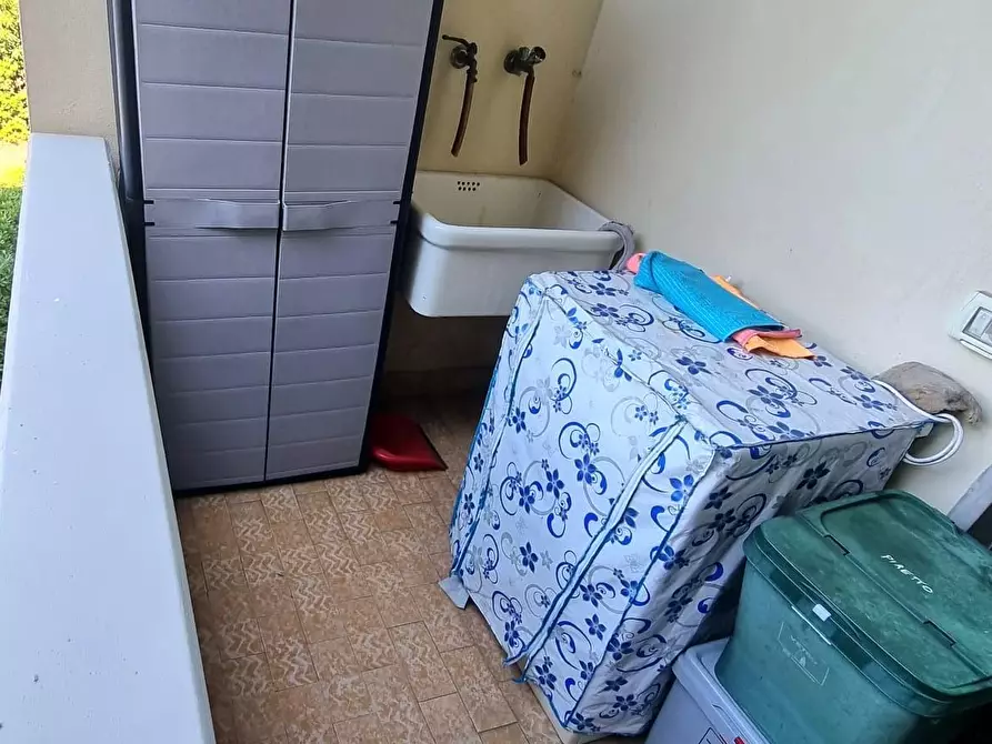 Immagine 10 di Appartamento in vendita  a Viareggio