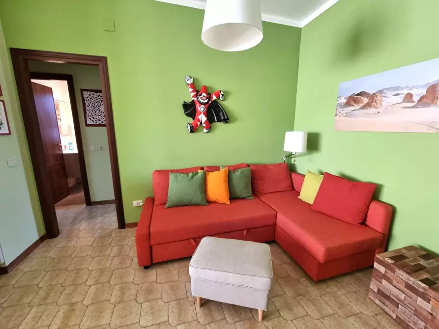 Immagine 3 di Appartamento in vendita  a Viareggio