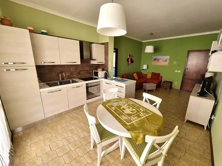 Immagine 16 di Appartamento in vendita  a Viareggio