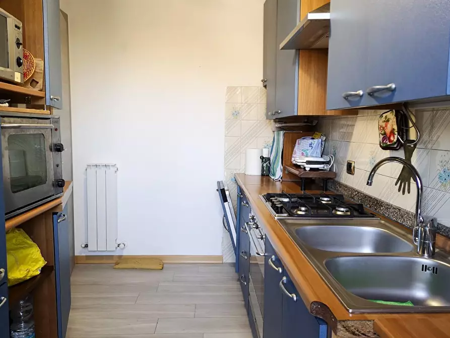 Immagine 9 di Appartamento in vendita  a Massa