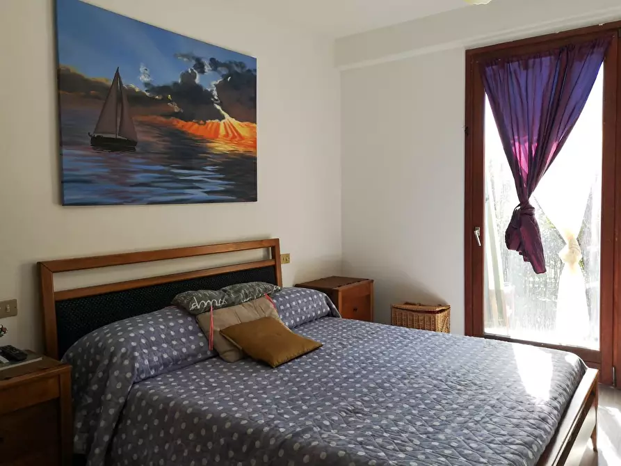 Immagine 14 di Appartamento in vendita  a Massa