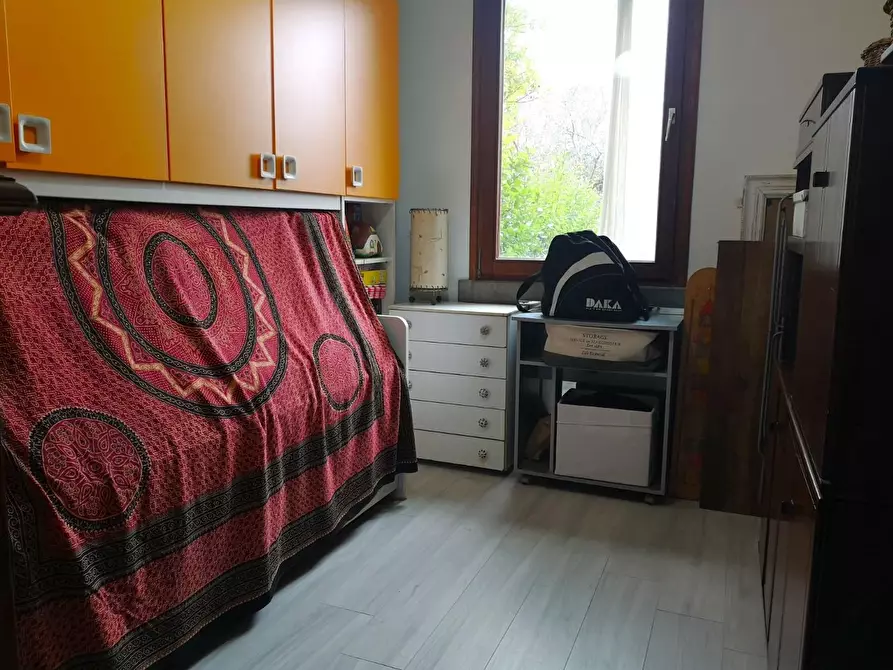 Immagine 19 di Appartamento in vendita  a Massa