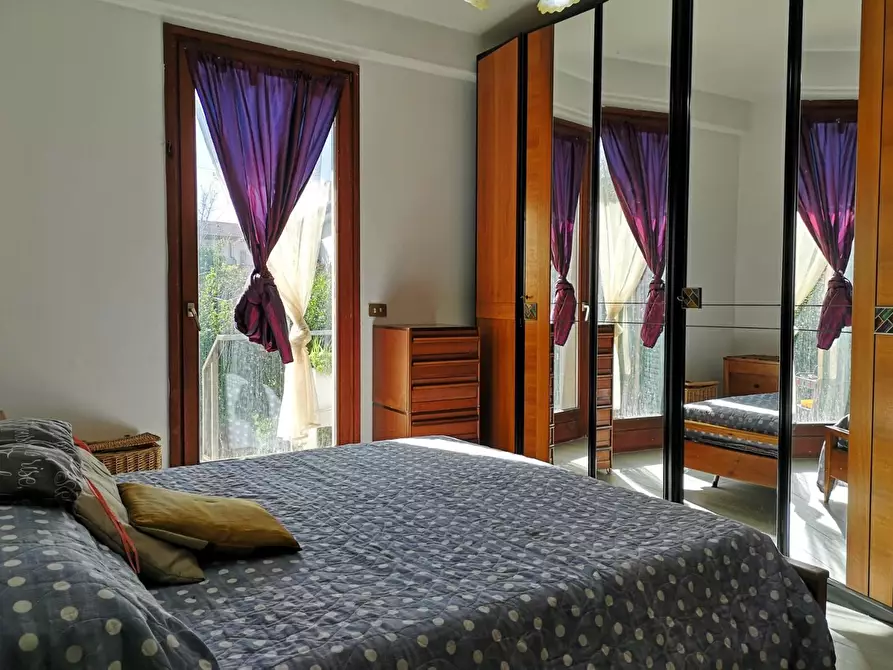 Immagine 12 di Appartamento in vendita  a Massa