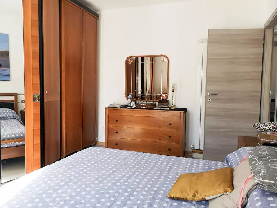 Immagine 17 di Appartamento in vendita  a Massa