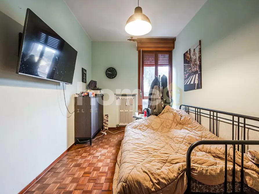 Immagine 37 di Appartamento in vendita  a Reggio Nell'emilia