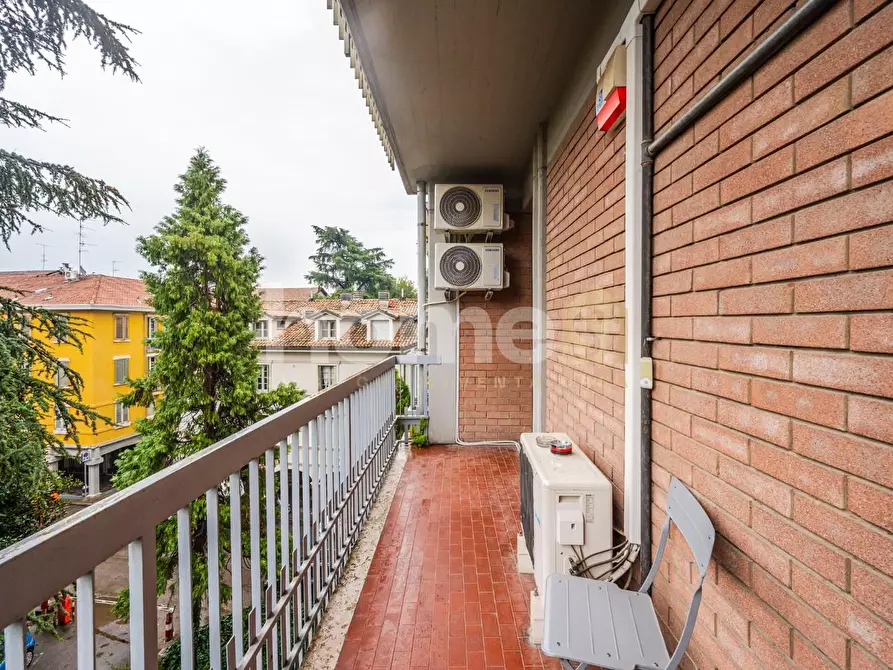 Immagine 47 di Appartamento in vendita  a Reggio Nell'emilia