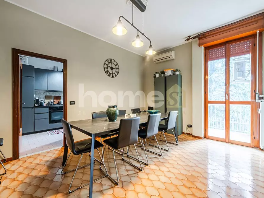 Immagine 6 di Appartamento in vendita  a Reggio Nell'emilia