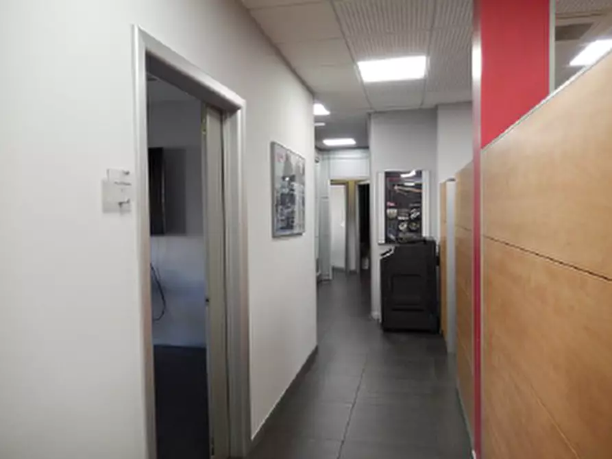 Immagine 3 di Capannone industriale in vendita  a Nichelino