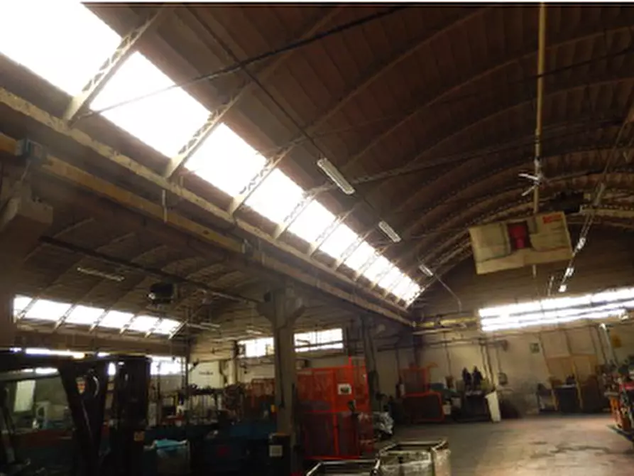 Immagine 8 di Capannone industriale in vendita  a Nichelino