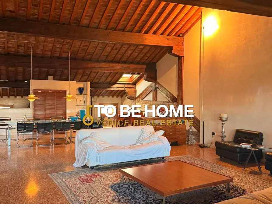 Immagine 10 di Mansarda in vendita  a Vicenza