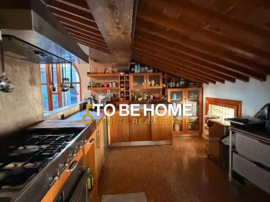 Immagine 24 di Mansarda in vendita  a Vicenza