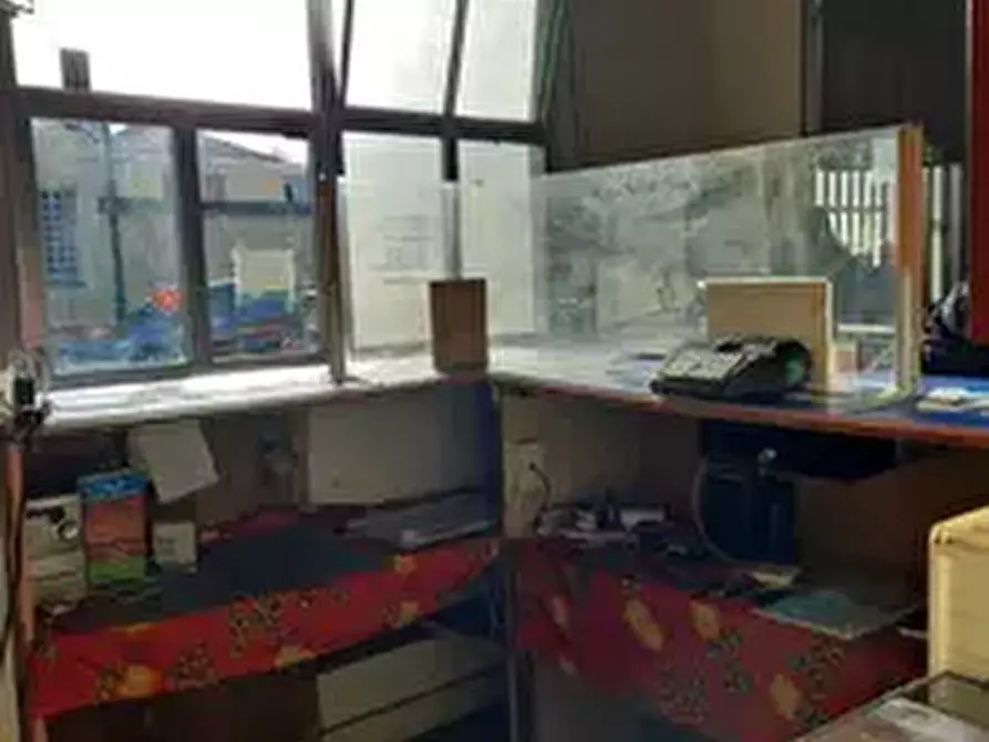 Immagine 7 di Laboratorio in vendita  a Torino