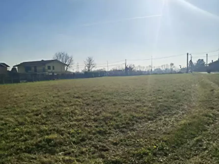 Immagine 18 di Magazzino in vendita  a Leini