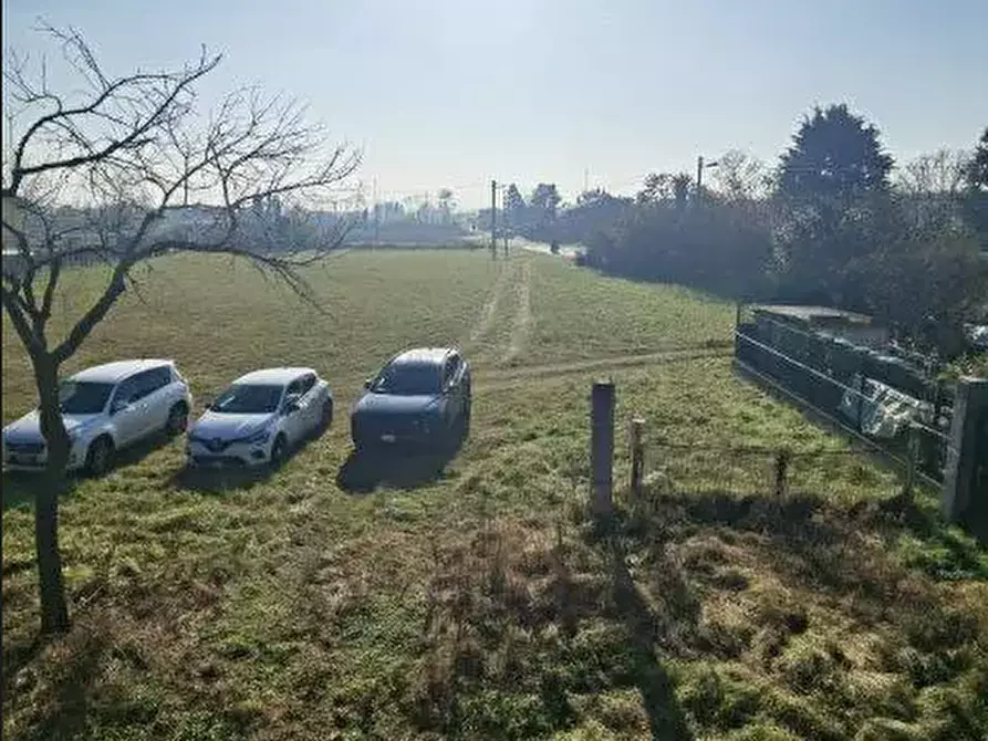 Immagine 15 di Magazzino in vendita  a Leini