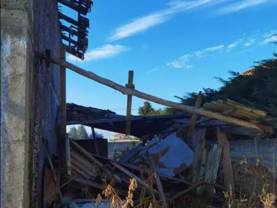 Immagine 6 di Magazzino in vendita  a Leini