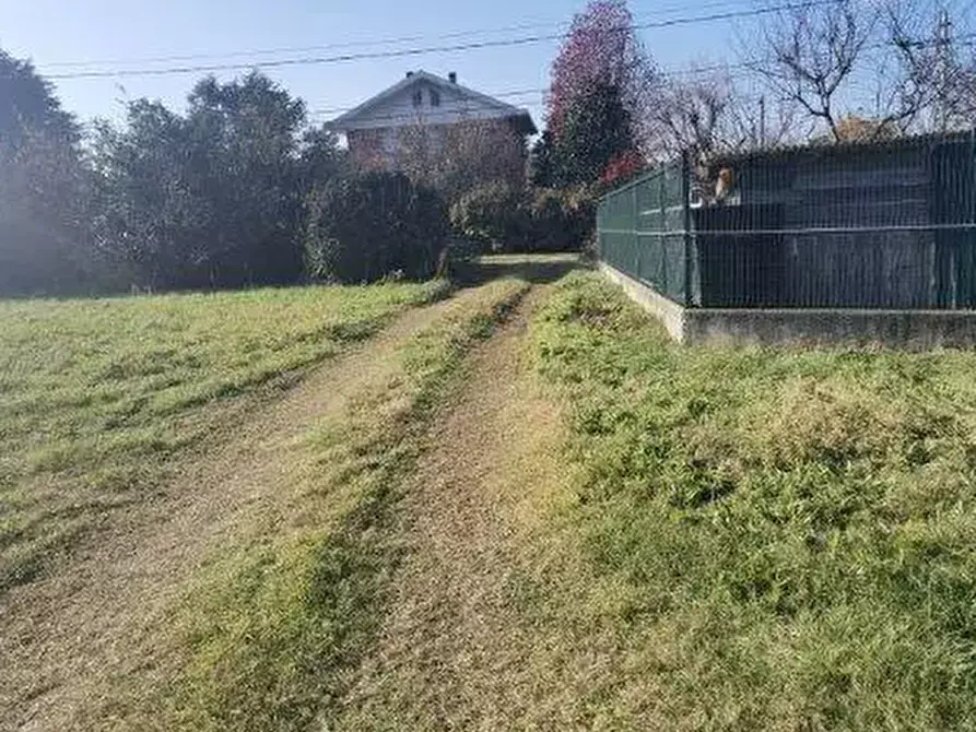 Immagine 20 di Magazzino in vendita  a Leini