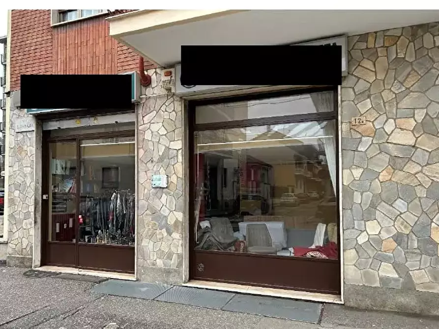 Immagine 1 di Negozio in vendita  a Collegno