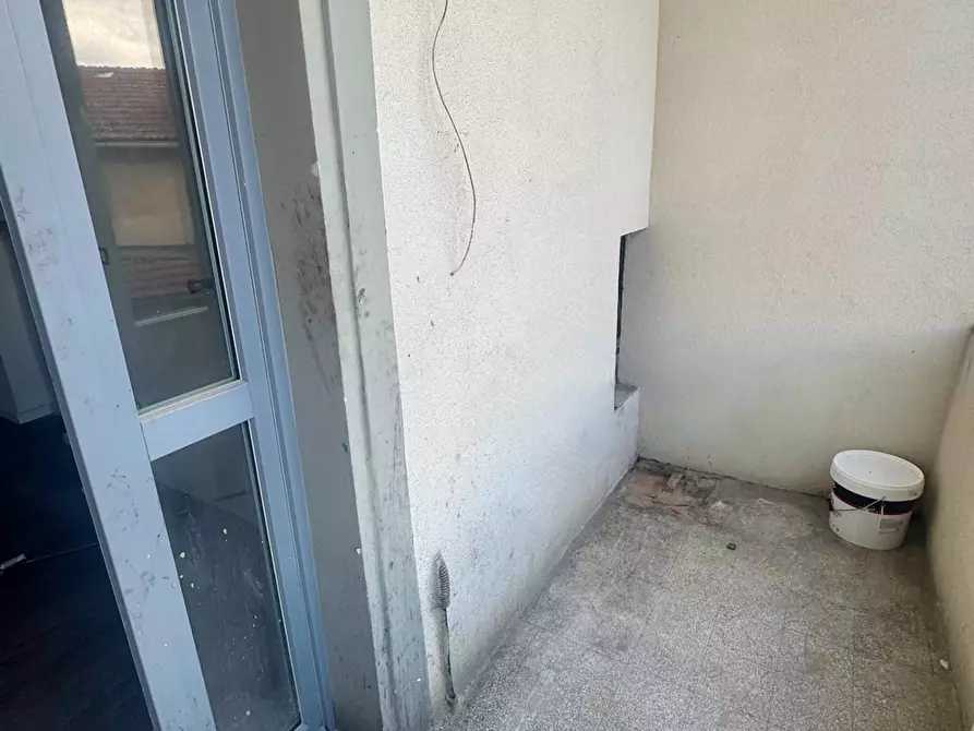 Immagine 20 di Appartamento in vendita  a Pontedera