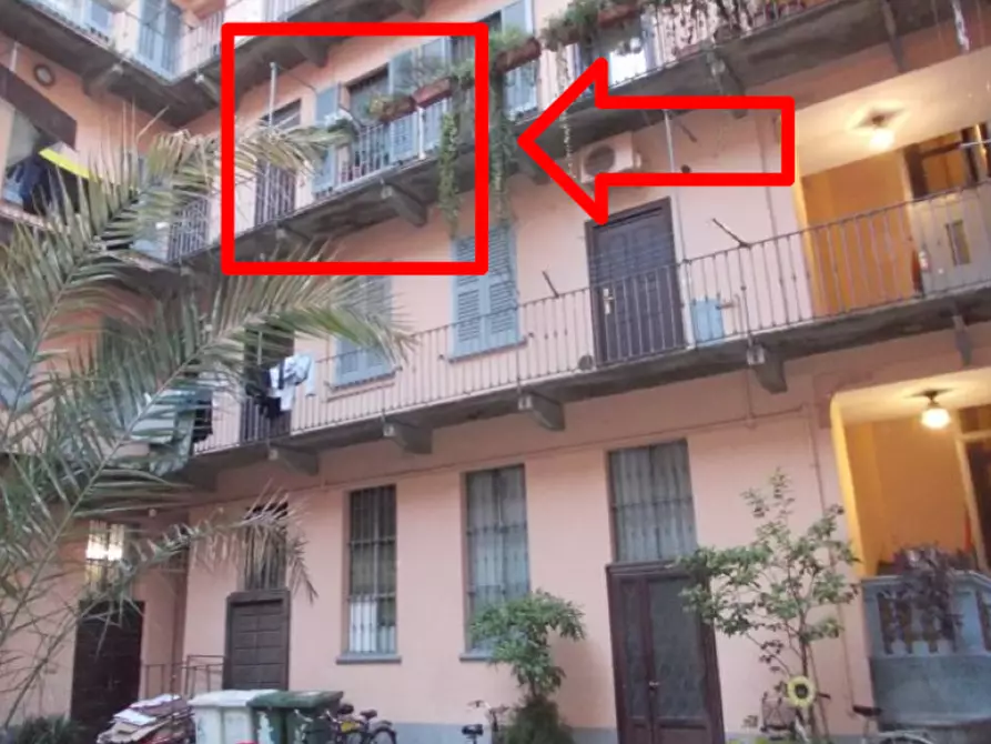 Immagine 1 di Appartamento in vendita  a Milano