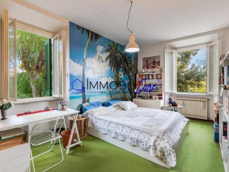 Immagine 21 di Appartamento in vendita  a Livorno