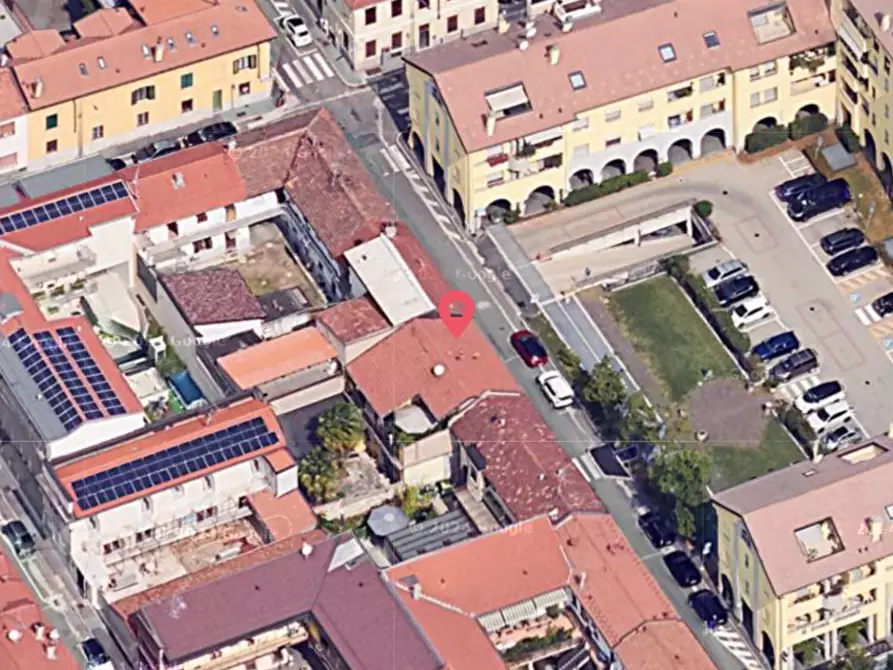 Immagine 2 di Appartamento in vendita  a Legnano