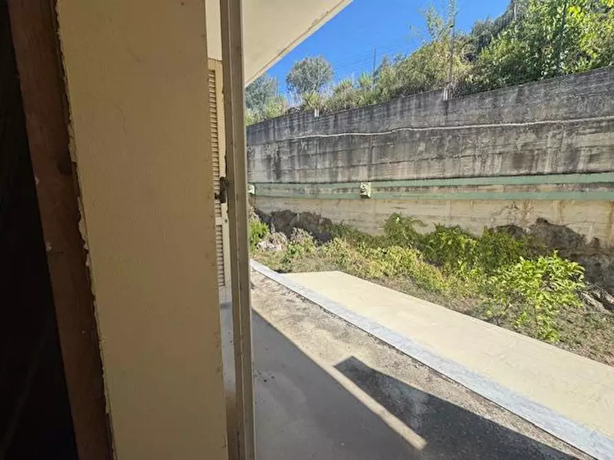 Immagine 6 di Appartamento in vendita  a Massa