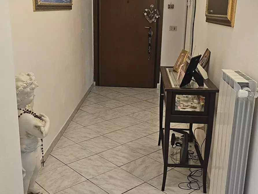 Immagine 2 di Appartamento in vendita  a Collesalvetti