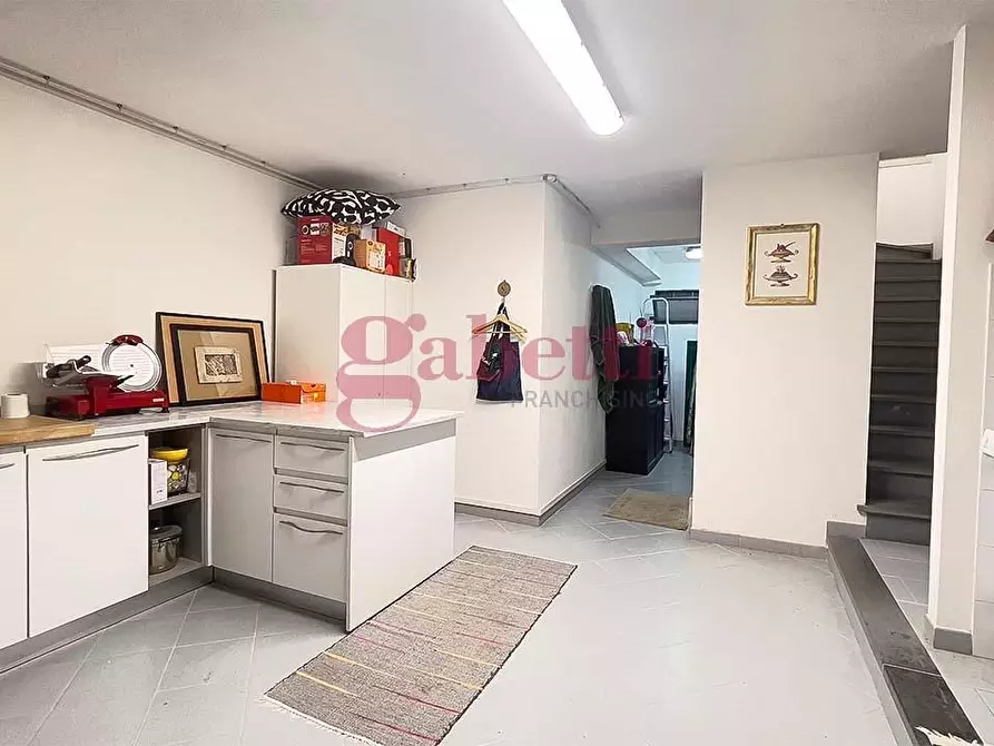 Immagine 38 di Casa bifamiliare in vendita  a Bientina