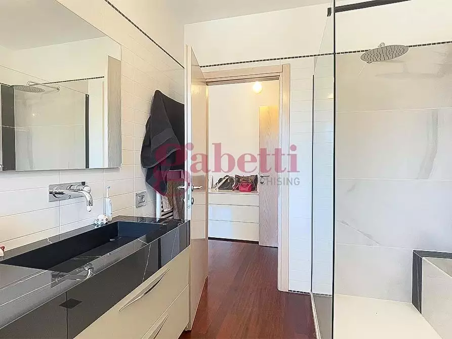 Immagine 25 di Casa bifamiliare in vendita  a Bientina