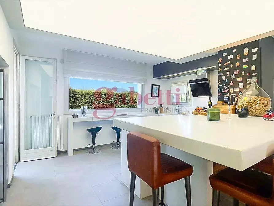 Immagine 5 di Casa bifamiliare in vendita  a Bientina