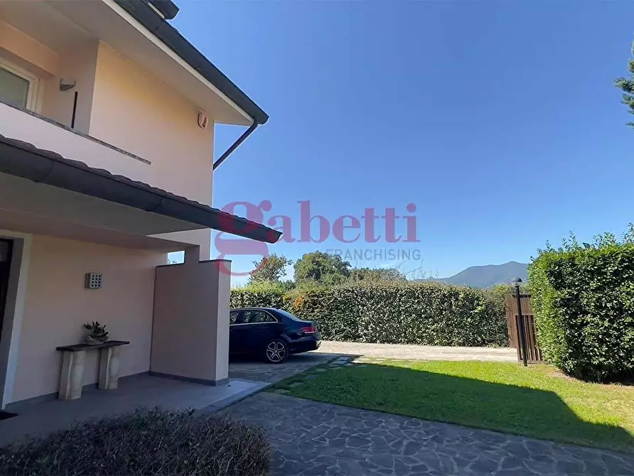 Immagine 45 di Casa bifamiliare in vendita  a Bientina