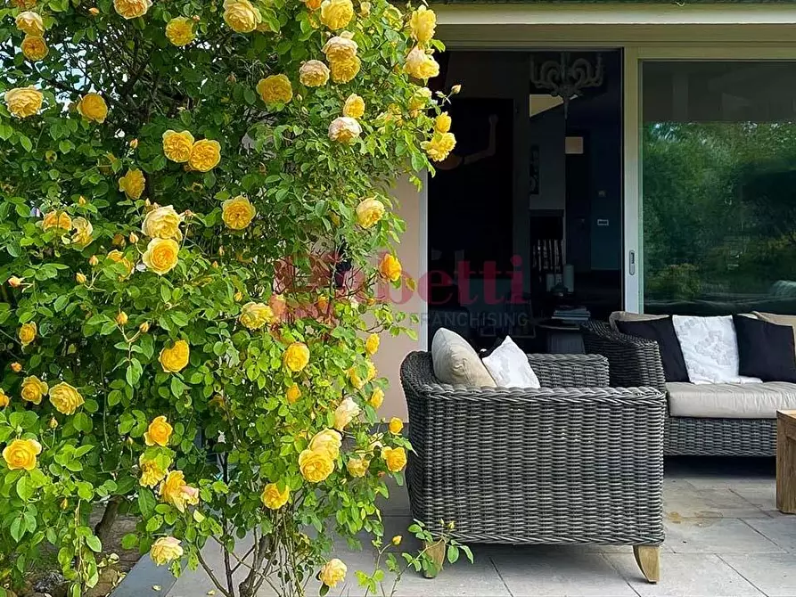 Immagine 47 di Casa bifamiliare in vendita  a Bientina