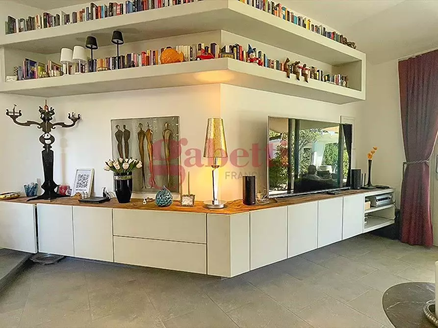 Immagine 11 di Casa bifamiliare in vendita  a Bientina