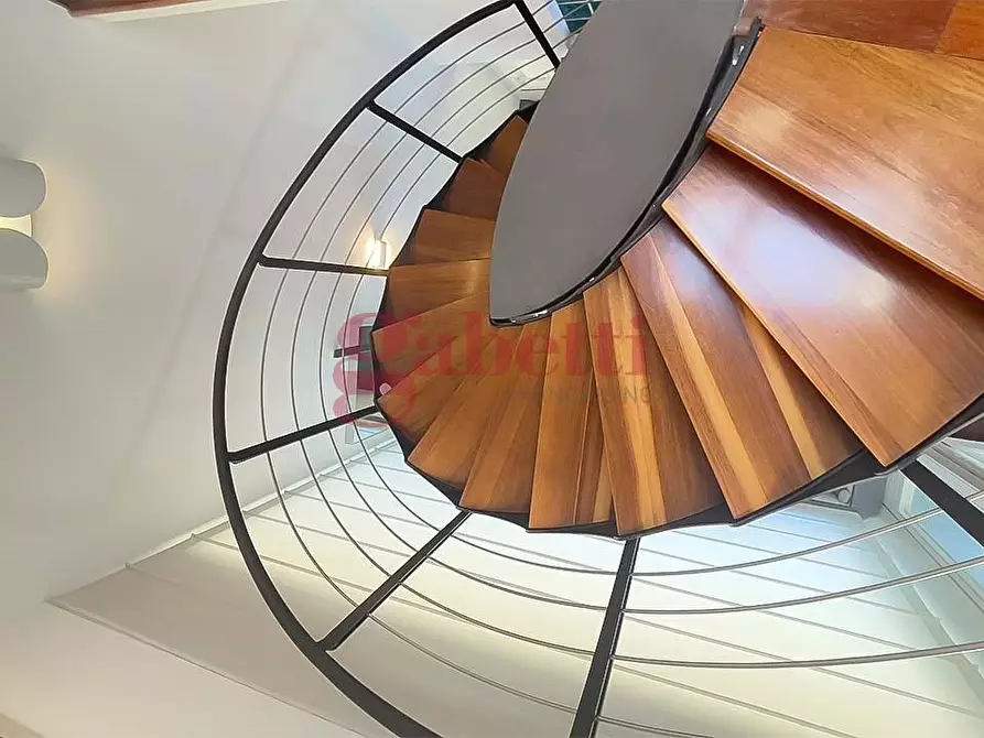 Immagine 34 di Casa bifamiliare in vendita  a Bientina