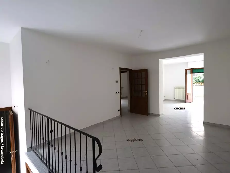 Immagine 3 di Appartamento in vendita  a Poggibonsi