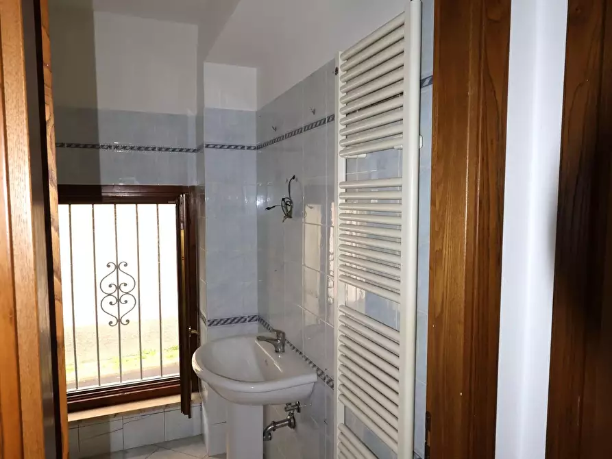 Immagine 12 di Appartamento in vendita  a Poggibonsi