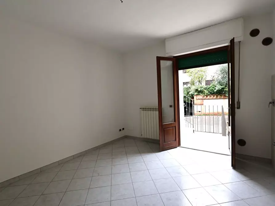 Immagine 6 di Appartamento in vendita  a Poggibonsi